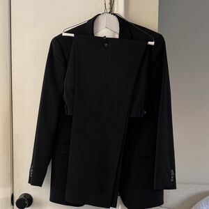 Tommy Hilfiger Tailored Fit Men’s Suit